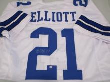 Ezekiel Elliott of the Dallas Cowboys signed autographed football jersey PAAS COA 164